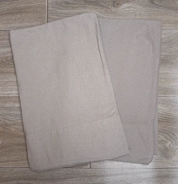 Lands End Home Flannel Queen/Standard Pillowcases Set Of 2 Beige Portugal