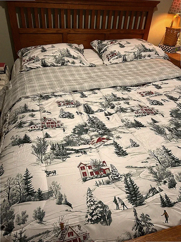 Winter Wonderland Reversible 8 Piece Bed N Bag Bedding Set Comforter Sets,Choice